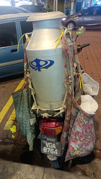 【マレーシア移住】日本の牛乳と違う？感動の「フレッシュミルク」体験と失敗しない買い方・飲み方