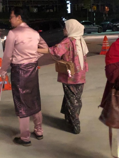 開運 マレーシアの伝統金糸織物ソンケット 開運の目の図柄 シドメン村