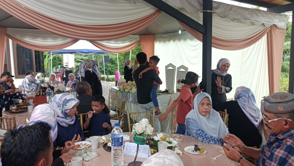 【マレーシア移住者向け】マレー系女性が頭にかぶっている布って何?