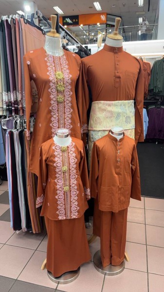 【おすすめの店あり！】民族衣装バジュクルンの魅力と購入方法